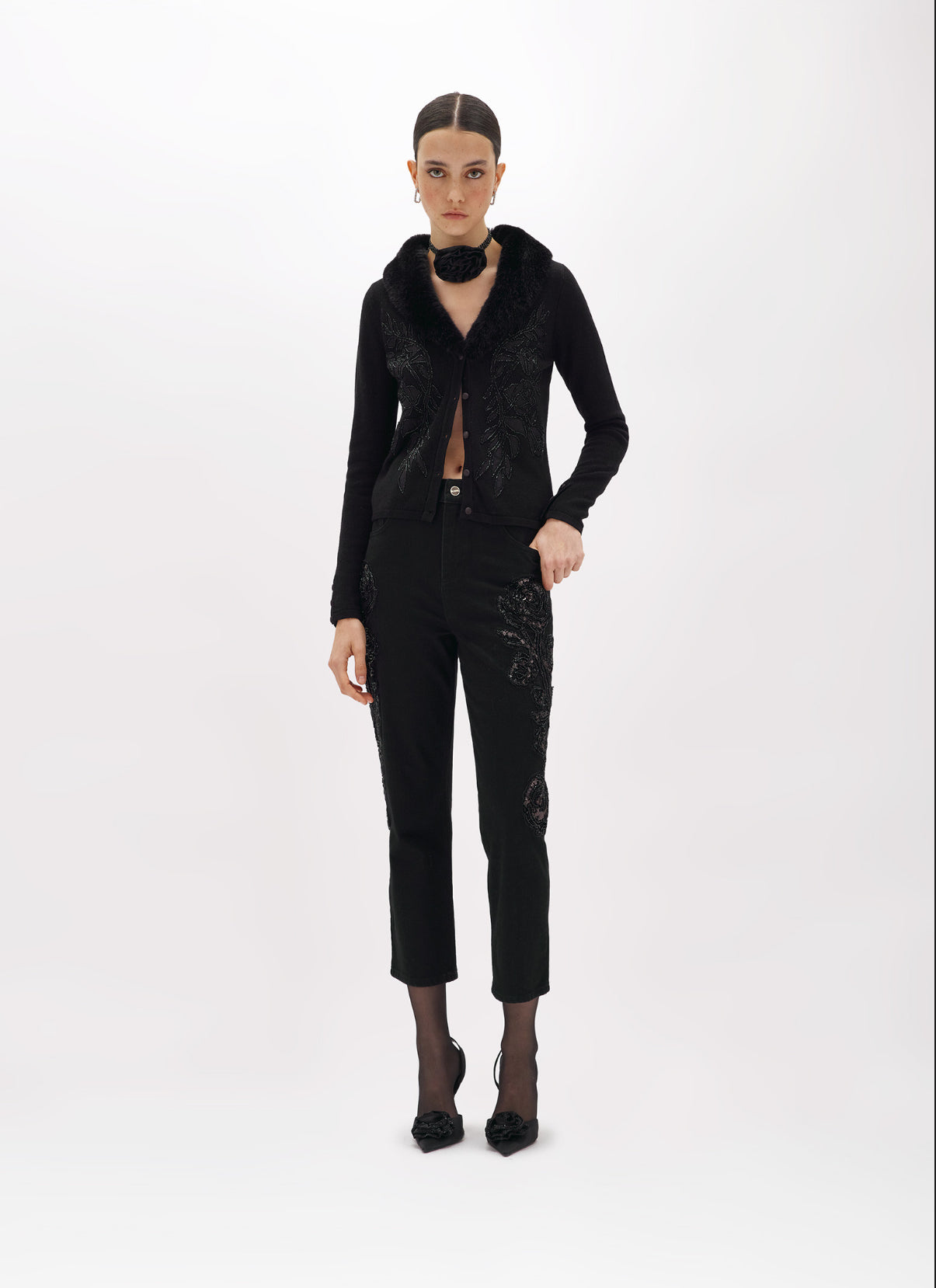 Cardigan con ricamo e collo in faux fur “Blugirl”