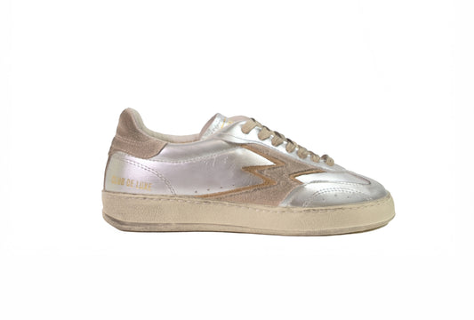 Sneakers argento laminato “Moa Concept”