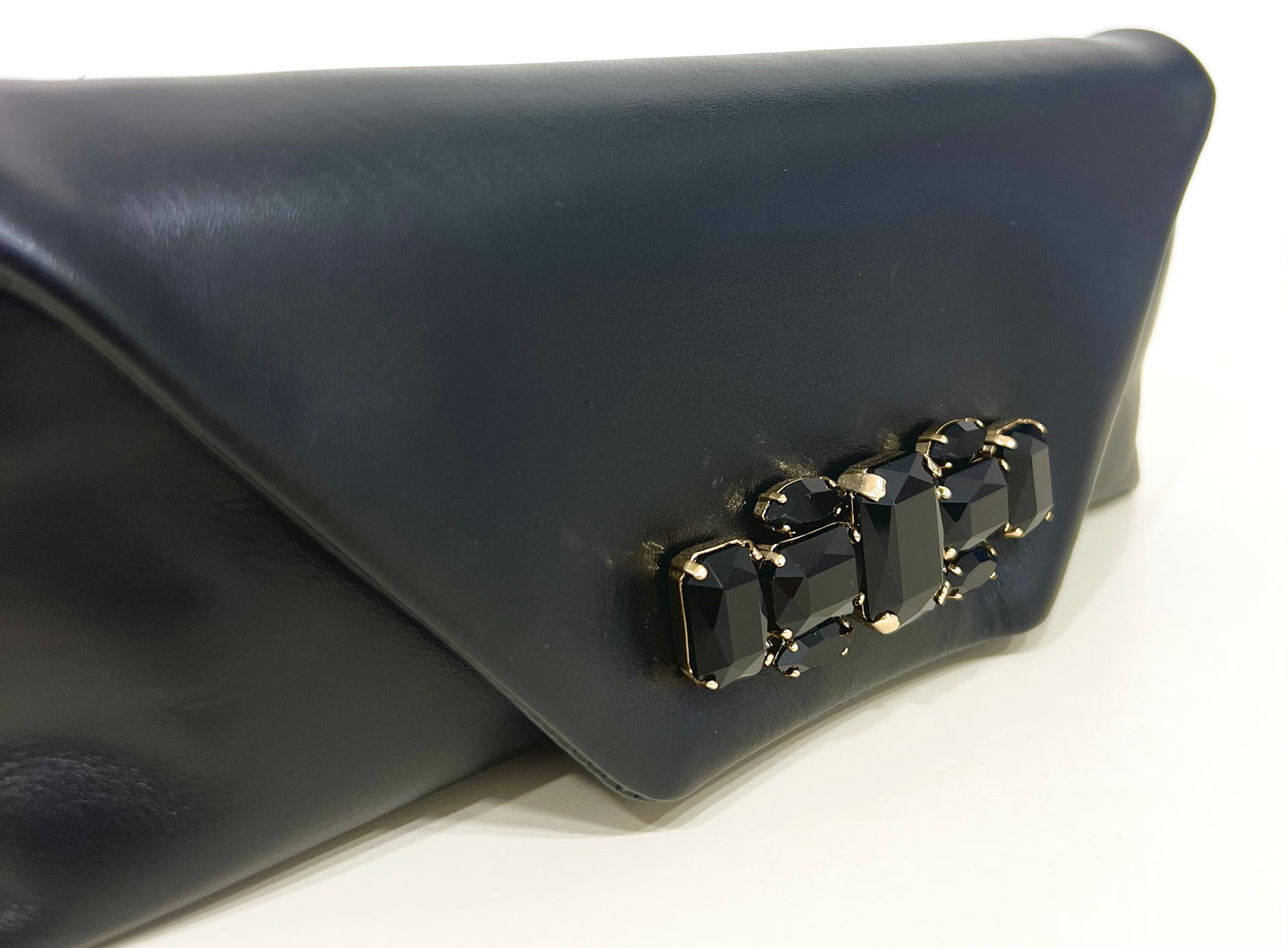 Pochette a mano gioiello ”Innue”