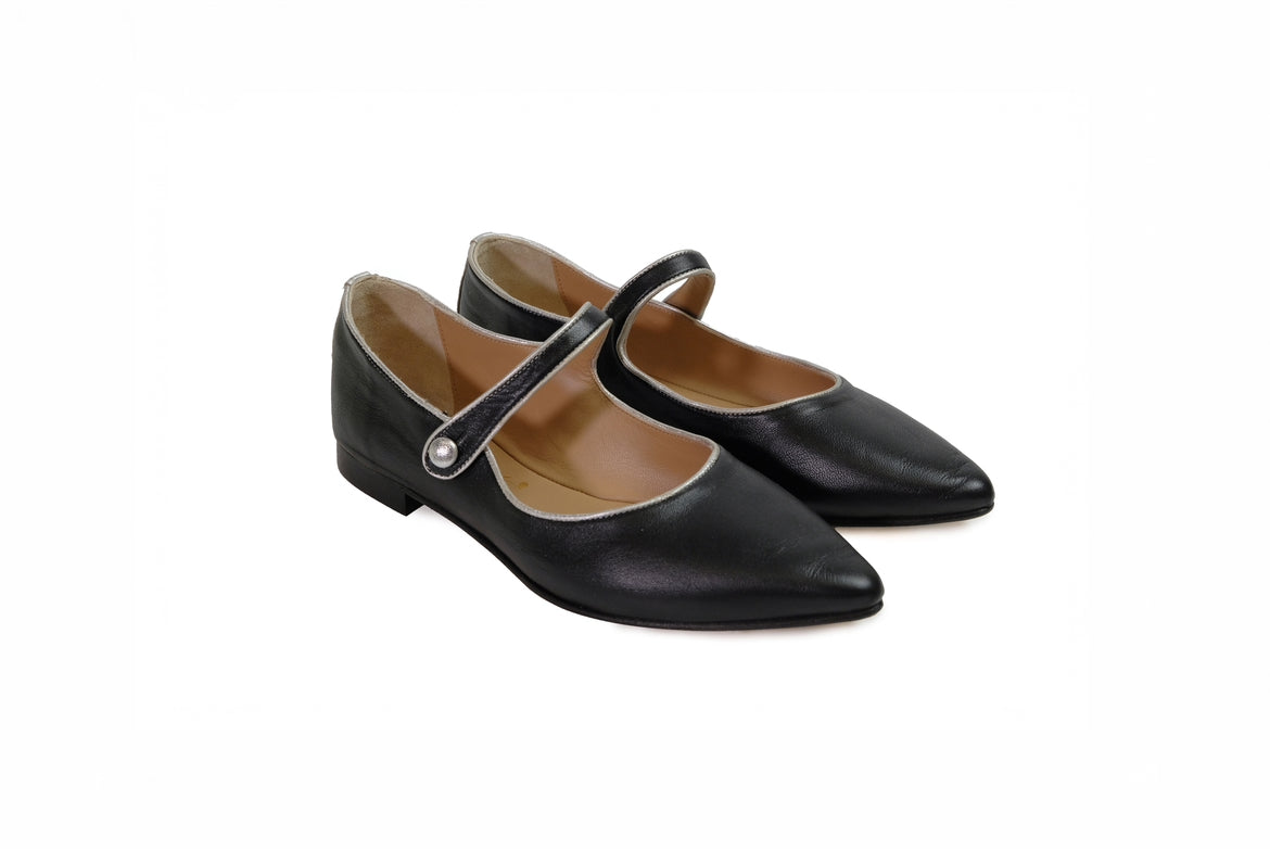 Ballerina Mary in pelle nera “Ton Goût”
