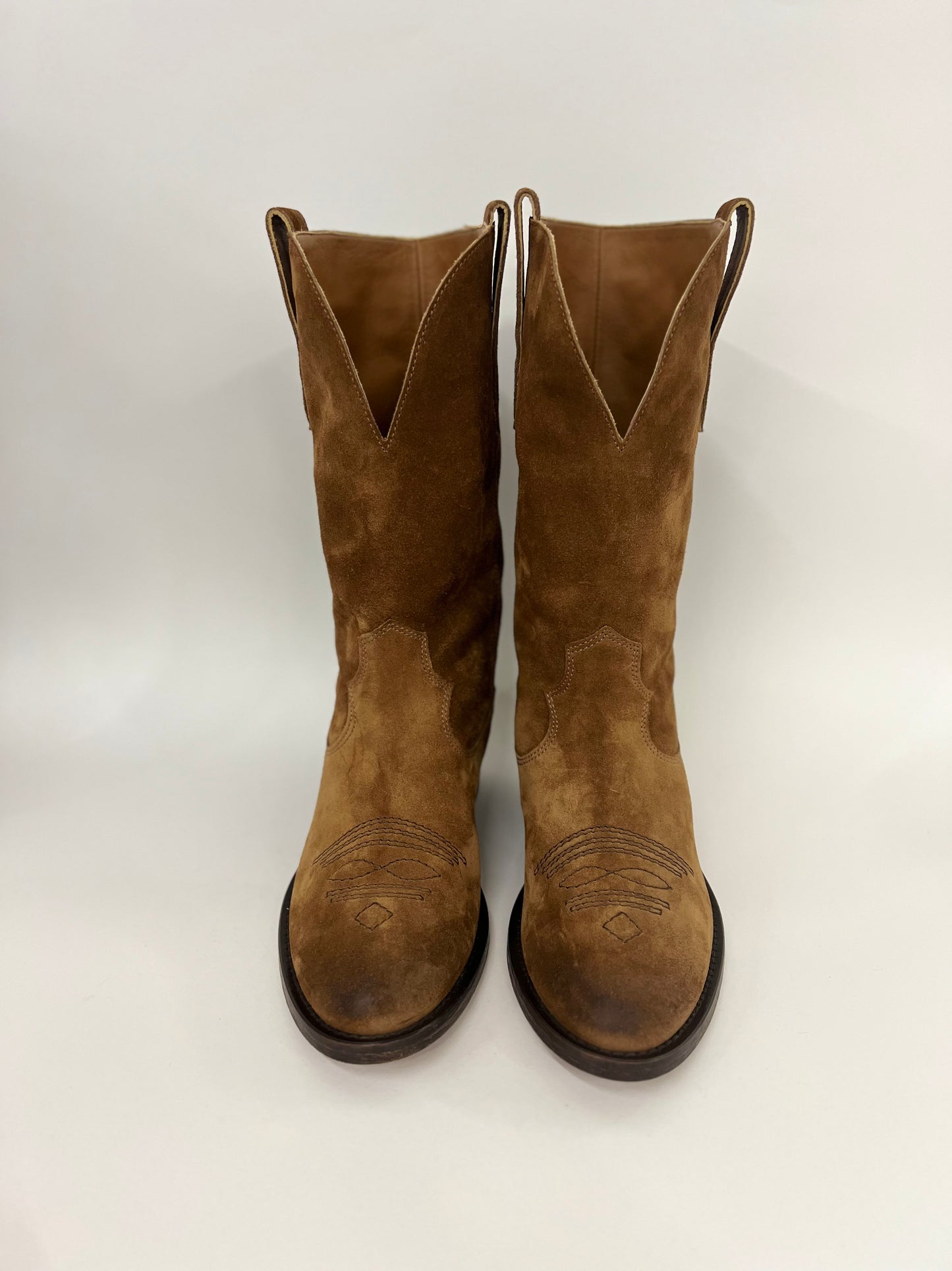 Texano alto in camoscio marrone “Via Roma 15”