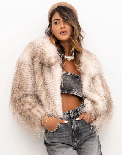 Cappotto corto in faux fur beige “Blugirl”