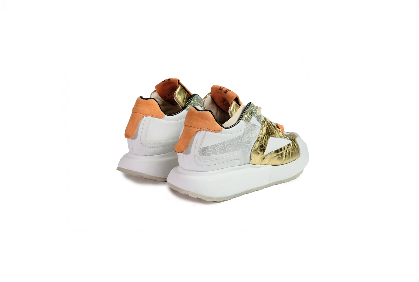 Sneakers in pelle bianca e oro “ A.S.98”