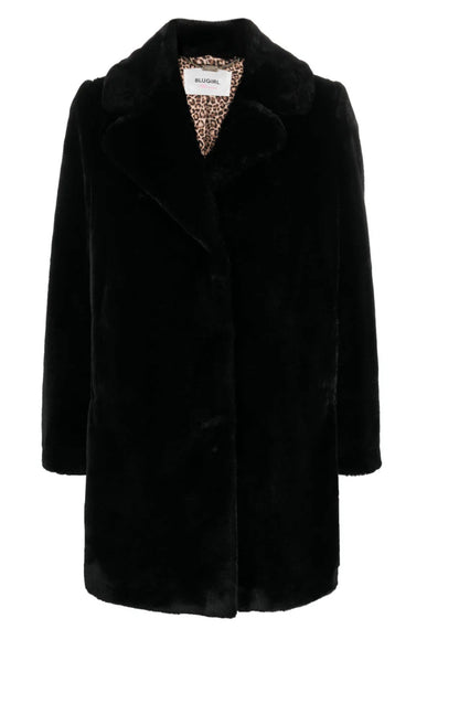 Cappotto in faux fur nero con spilla “Blugirl”
