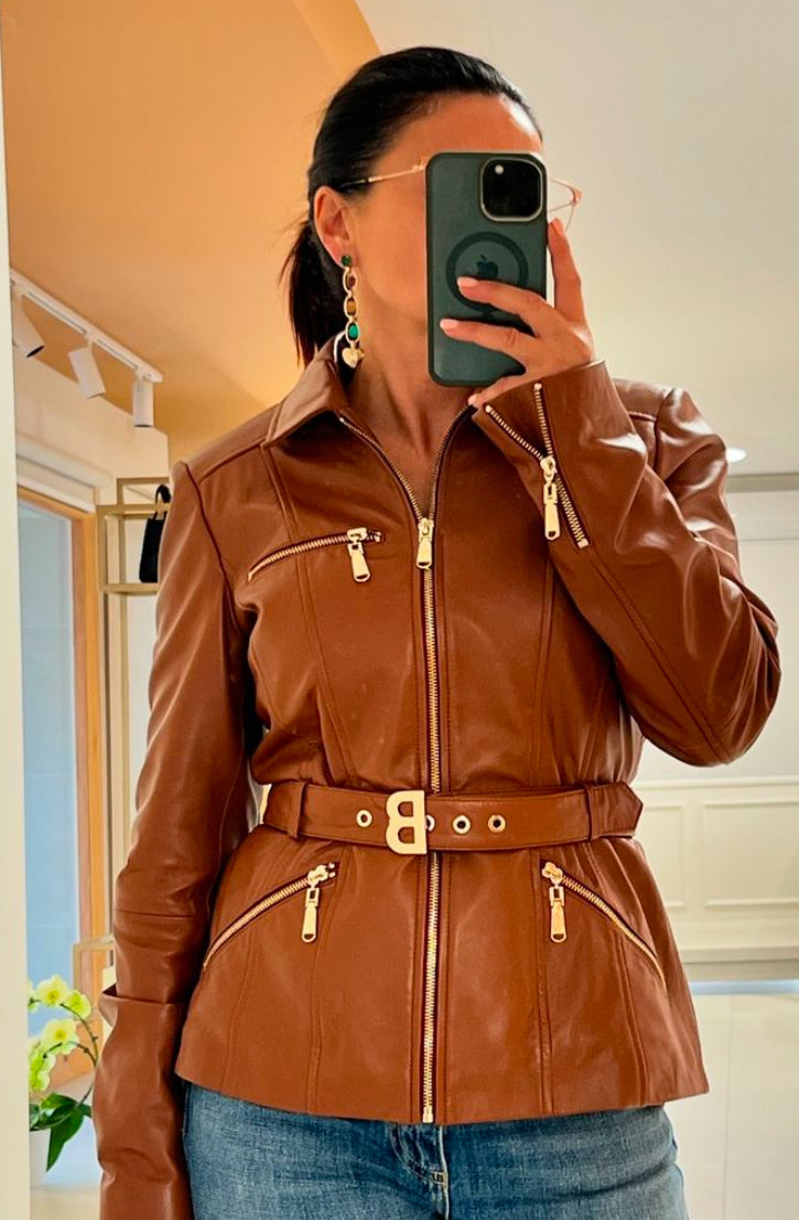 Giacca fitted in pelle con cintura “Blugirl”