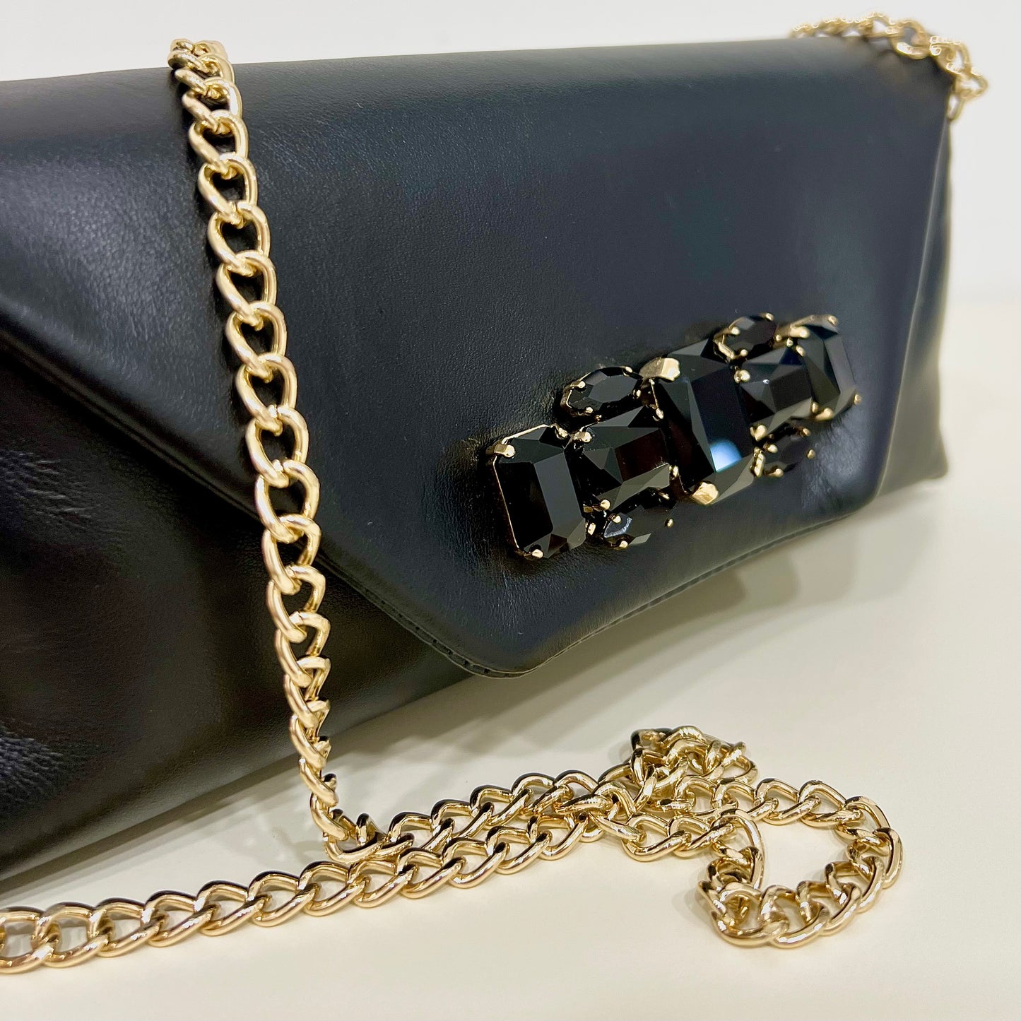 Pochette a mano gioiello ”Innue”