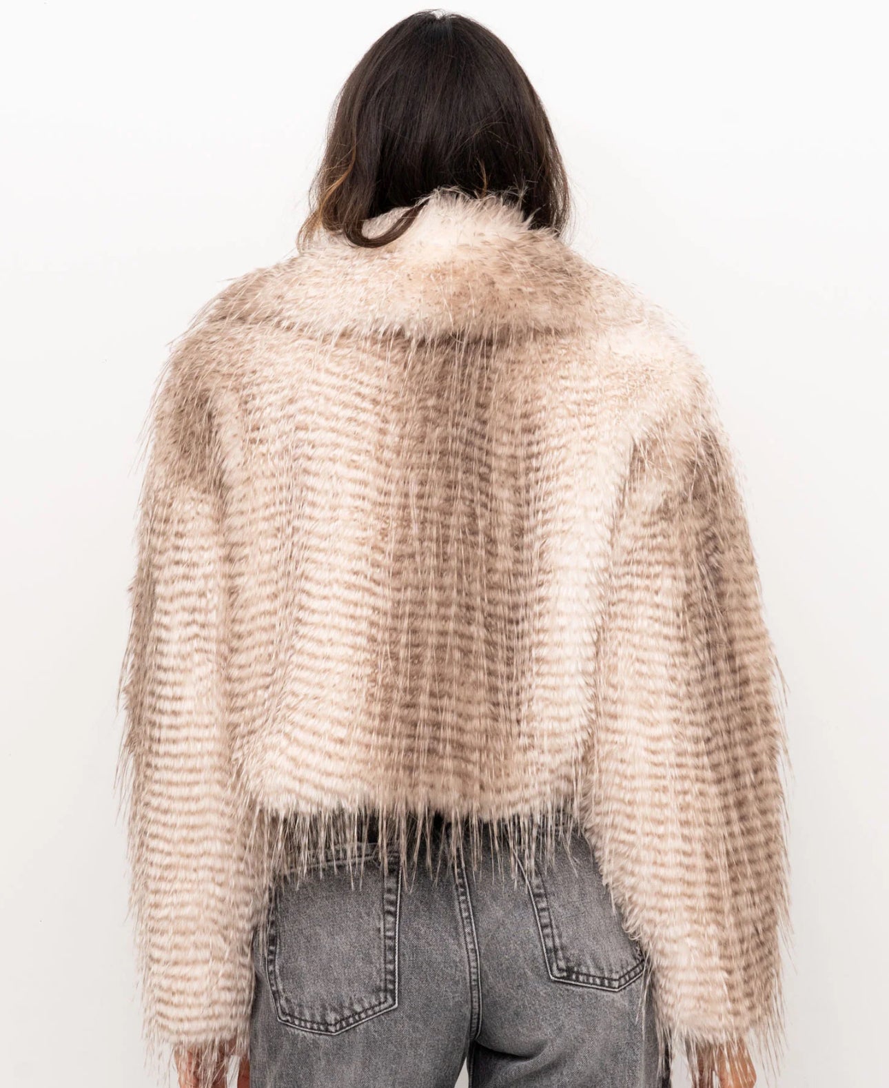 Cappotto corto in faux fur beige “Blugirl”