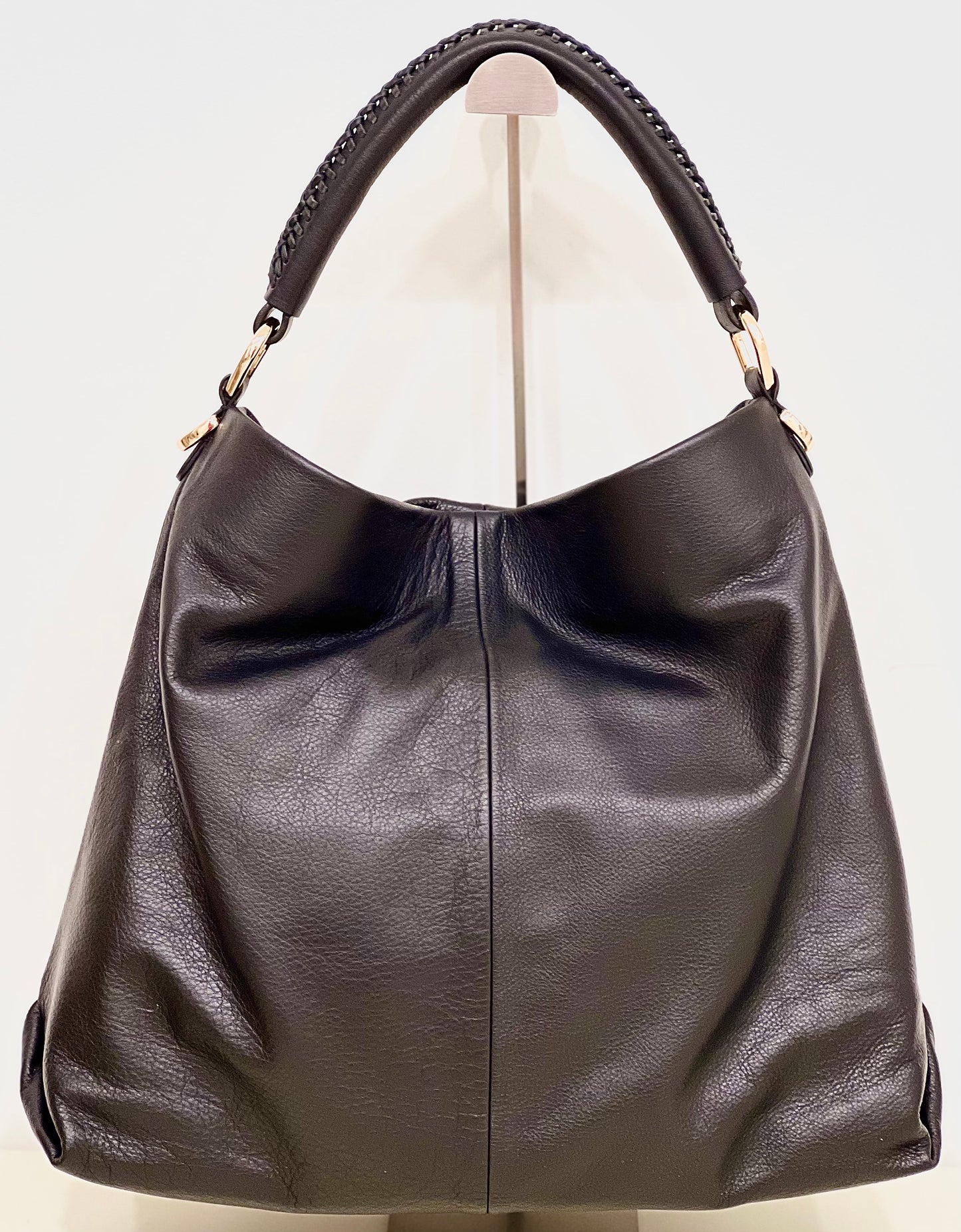 Borsa a spalla in pelle morbida nera “Roberto Festa”