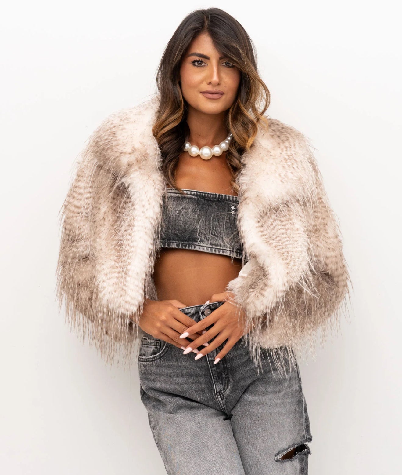 Cappotto corto in faux fur beige “Blugirl”