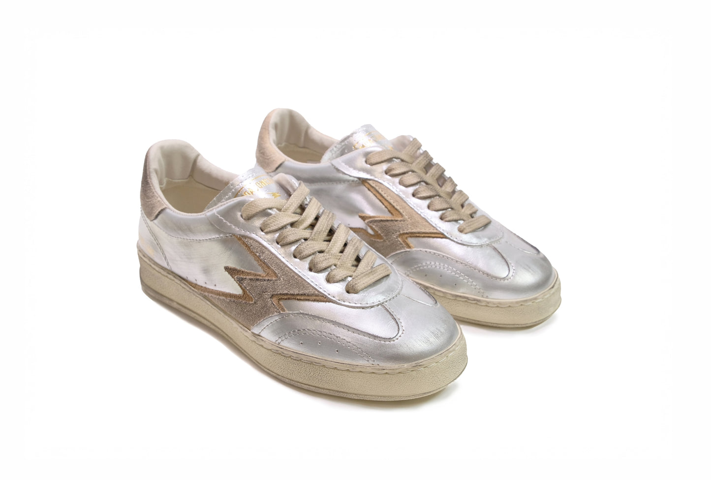 Sneakers argento laminato “Moa Concept”