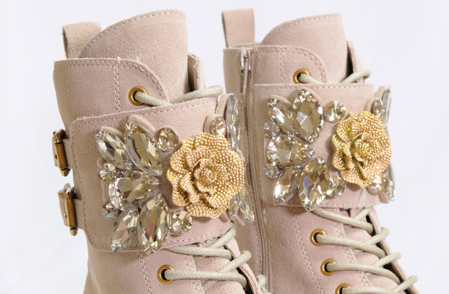 Bikers Sunvalley in suede con accessorio color beige “Tosca Blu”