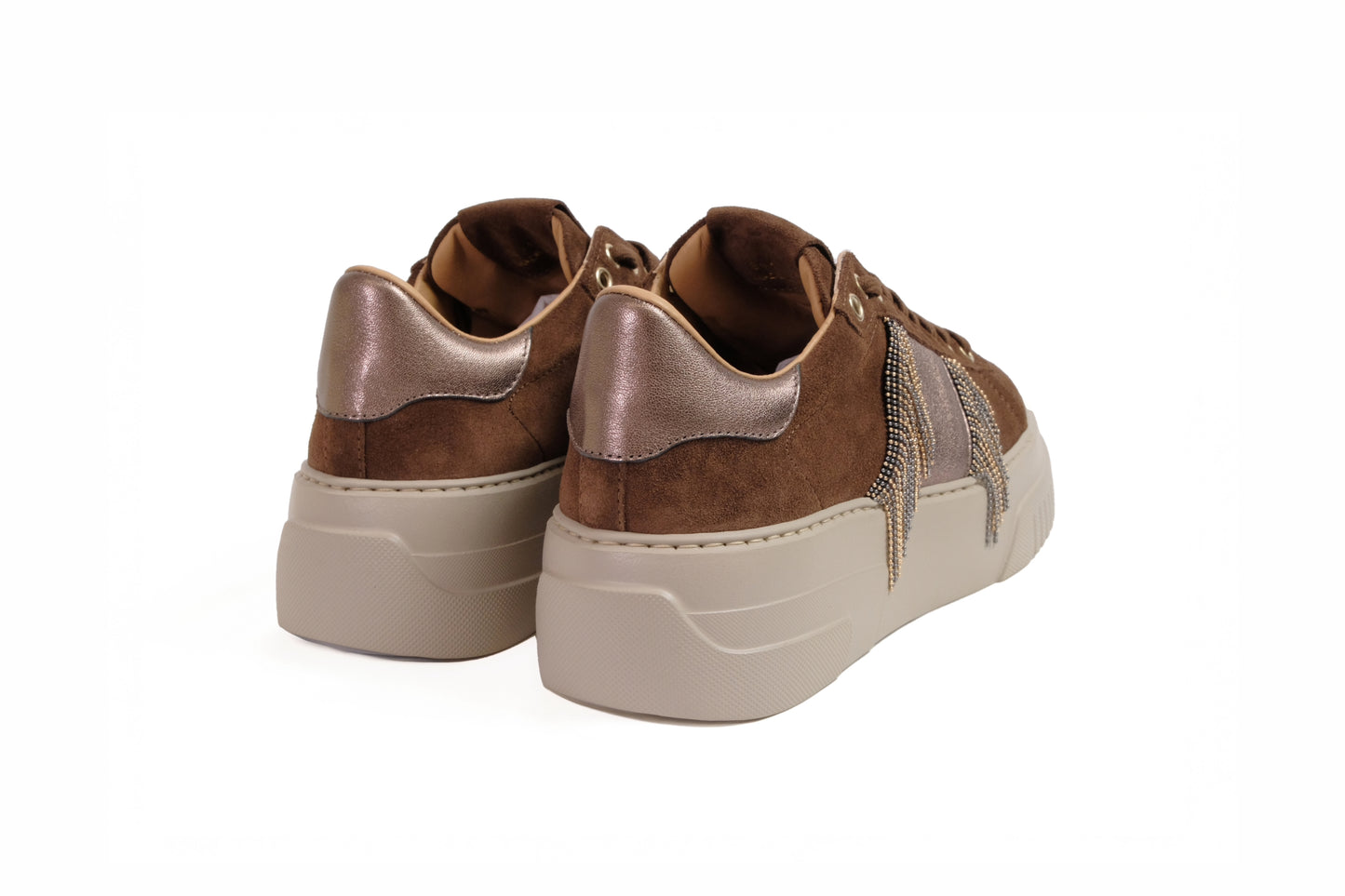 Sneakers in camoscio chocolate “Stokton”