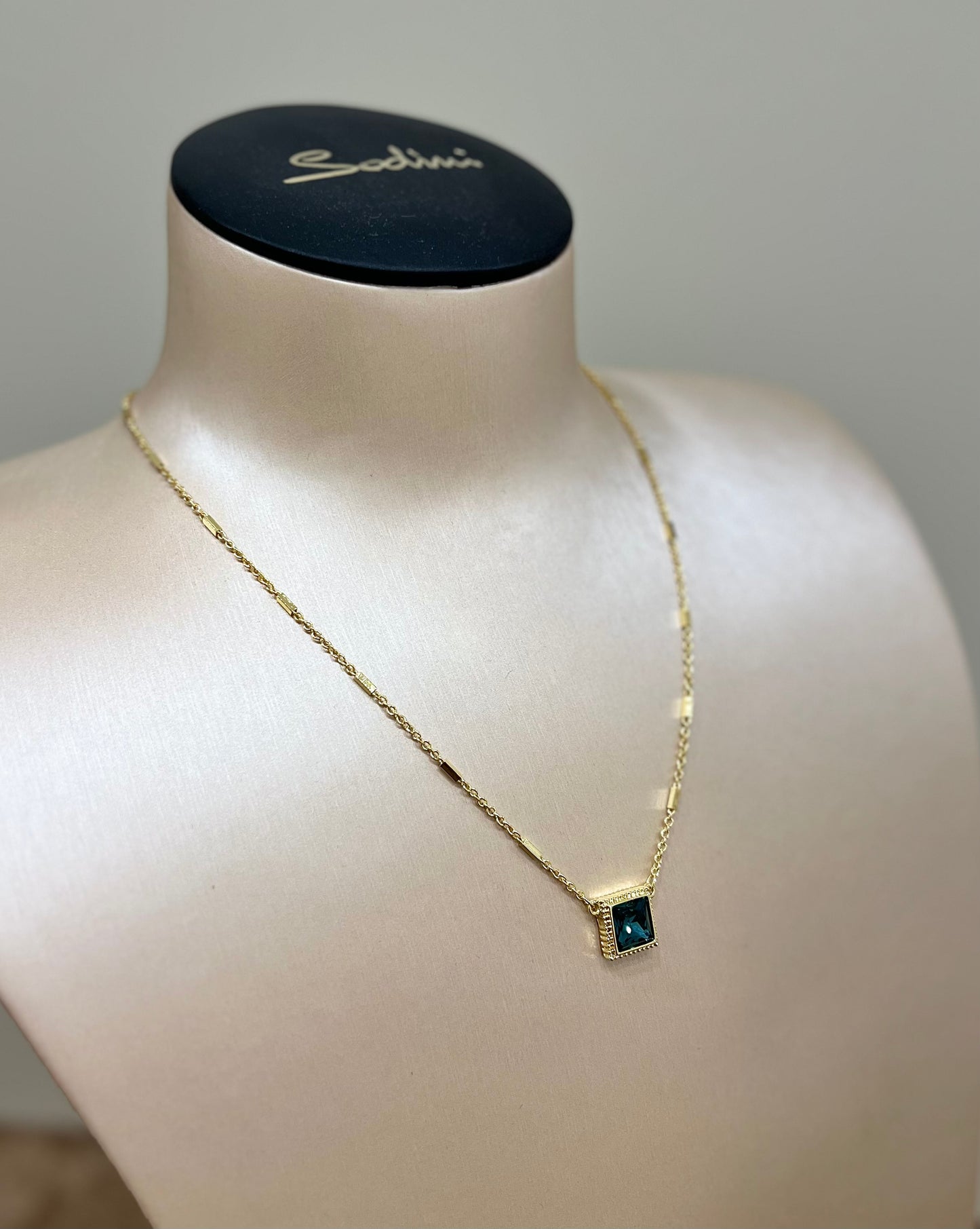 Collana linea lumieres vari colori “Sodini”