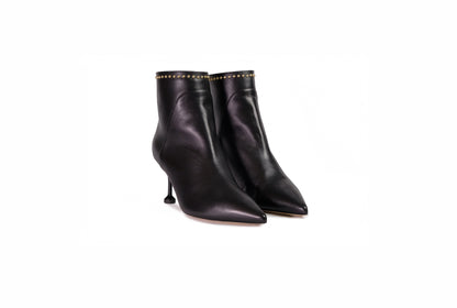 Stivaletto Carol in nappa nero con borchie “Ninalilou”