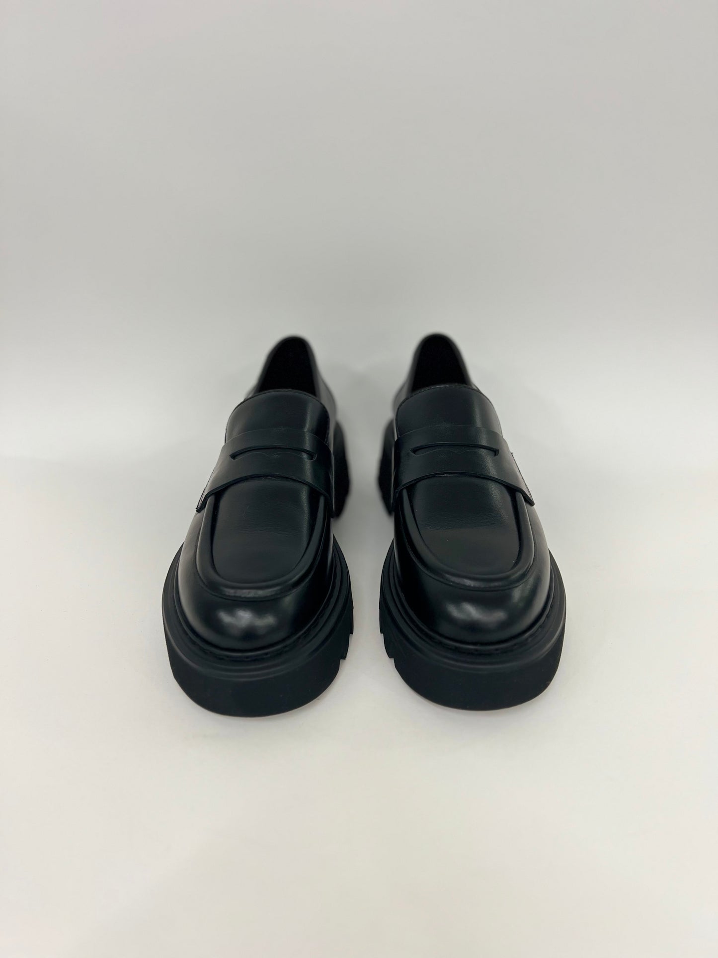 Mocassino in pelle nera “Stokton”