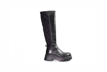 Stivale in pelle nera con zip “Bruno Premi”