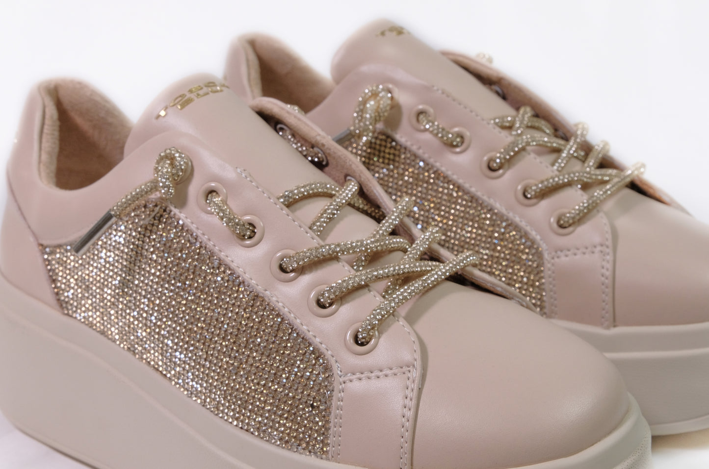 Sneakers Lily in pelle con strass nude “Tosca Blu”