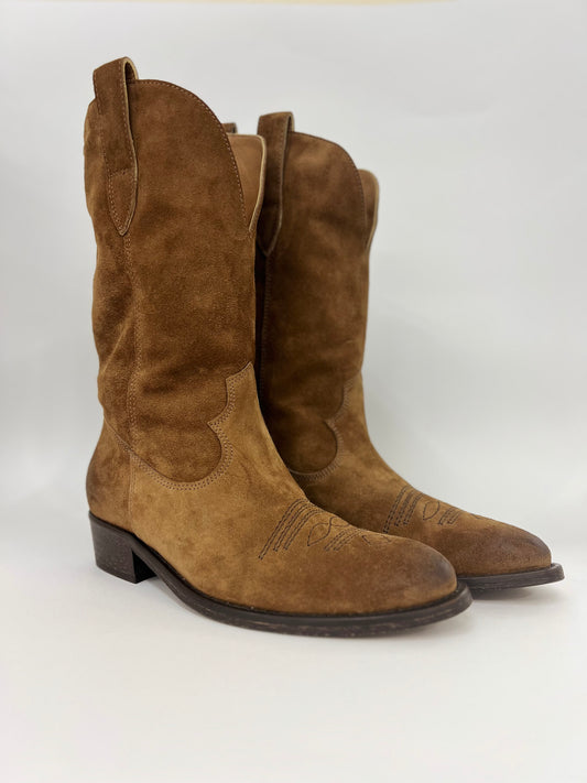 Texano alto in camoscio marrone “Via Roma 15”