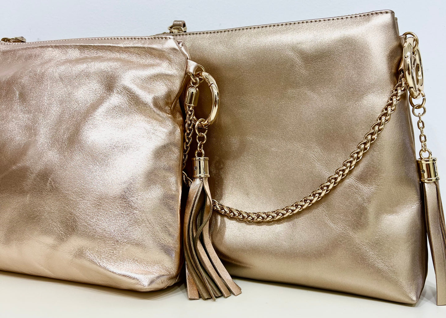 Pochette laminata in pelle basic “Innee”