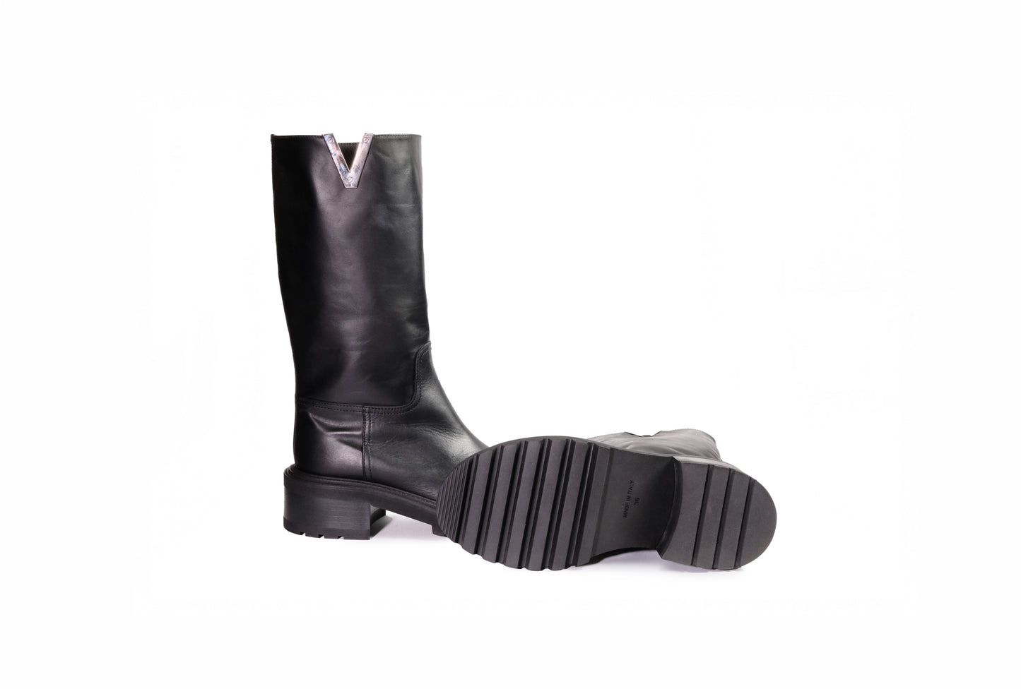 Stivale in pelle modello Venice “Via Roma, 15”