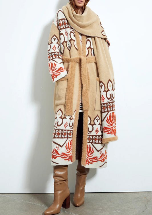 Cappotto lungo in maglia “Akep”