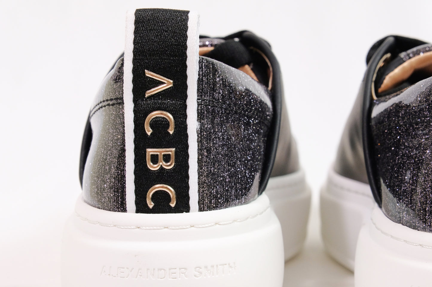 Sneakers Wembley nero “Alexander Smith”