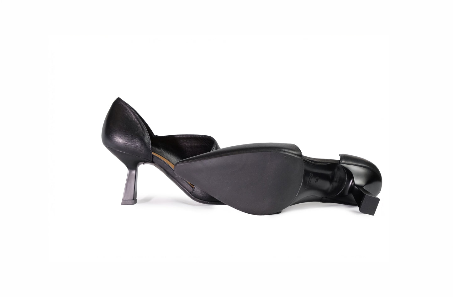 Décolleté in nappa nera “Chantal”