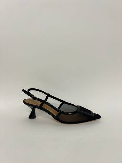 Sandalo basso in vernice nera “Chantal”