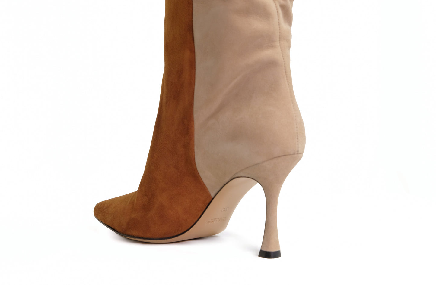 Stivale alto in camoscio cognac “Roberto Festa”