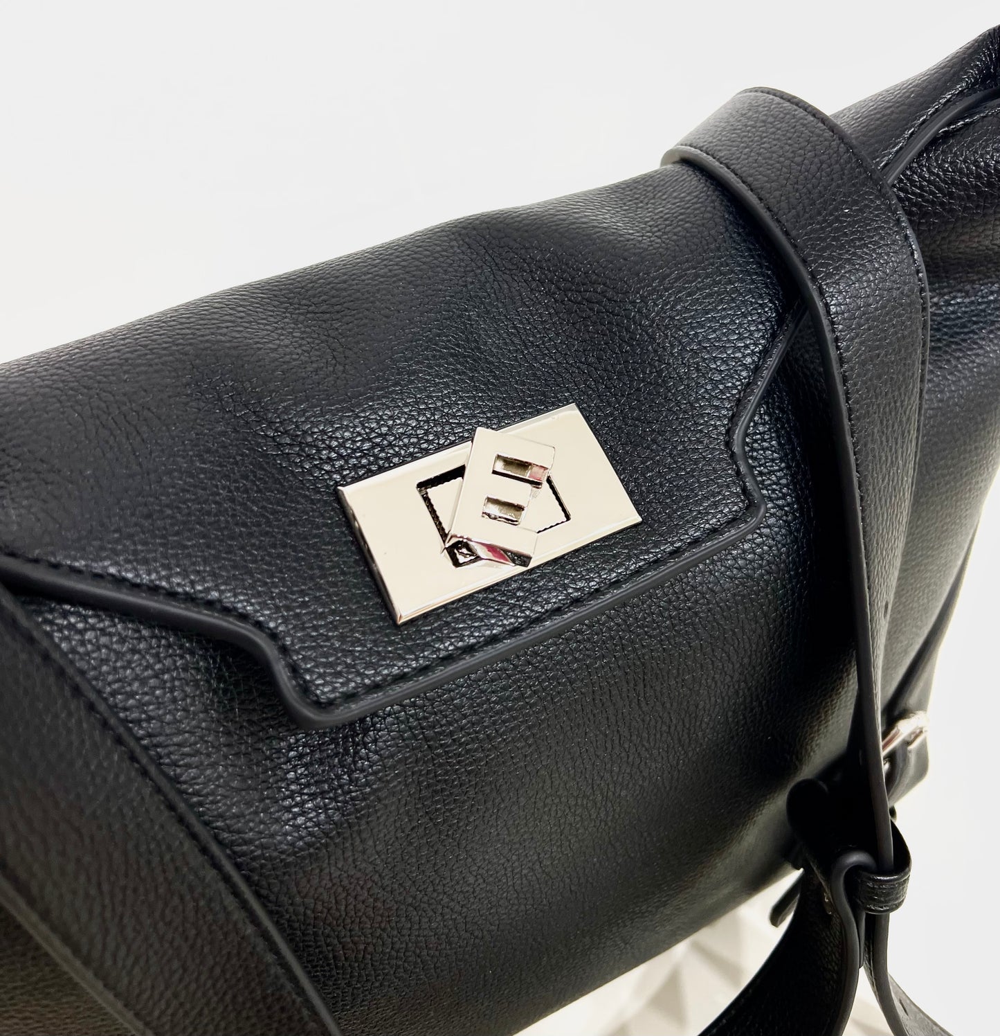 Borsa hobo sally nera “Ermanno Firenze”