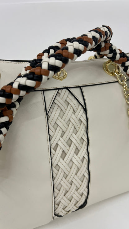 Borsa a spalla in pelle panna con manico in pelle intrecciata “Pollini”