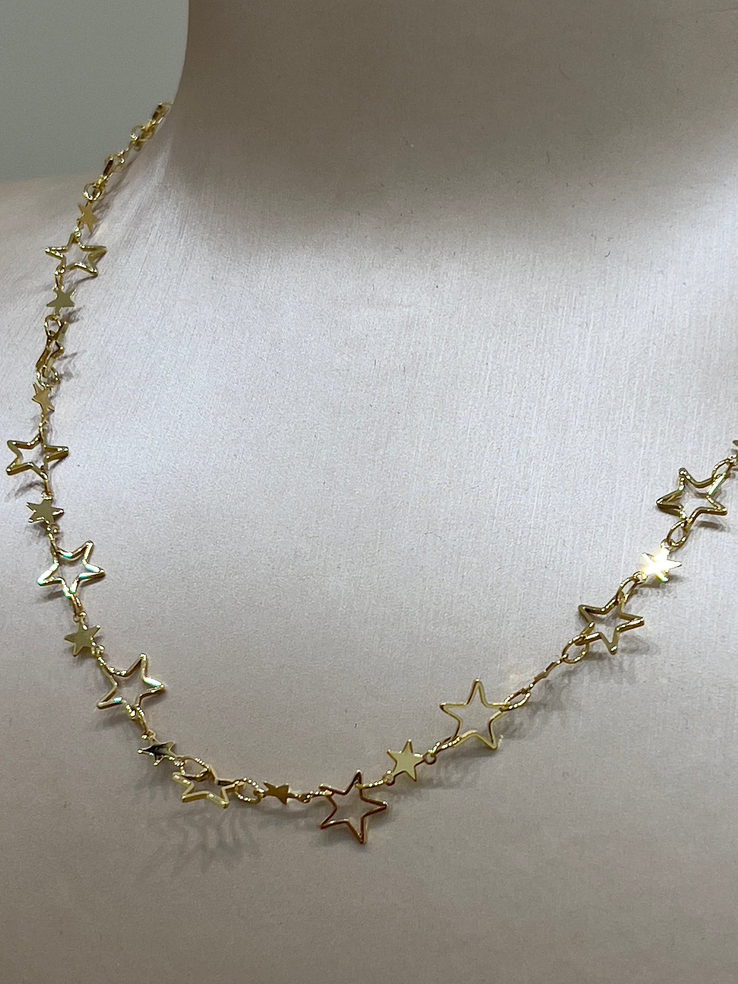 Collana lunga modello starlove con stelline alternate “Sodini”