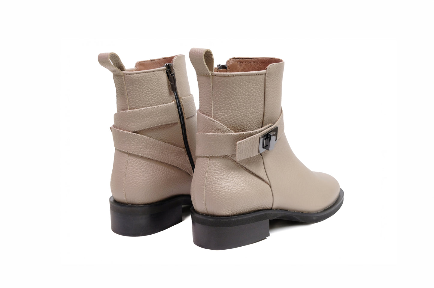 Stivaletto basso in pelle fango “Evaluna”