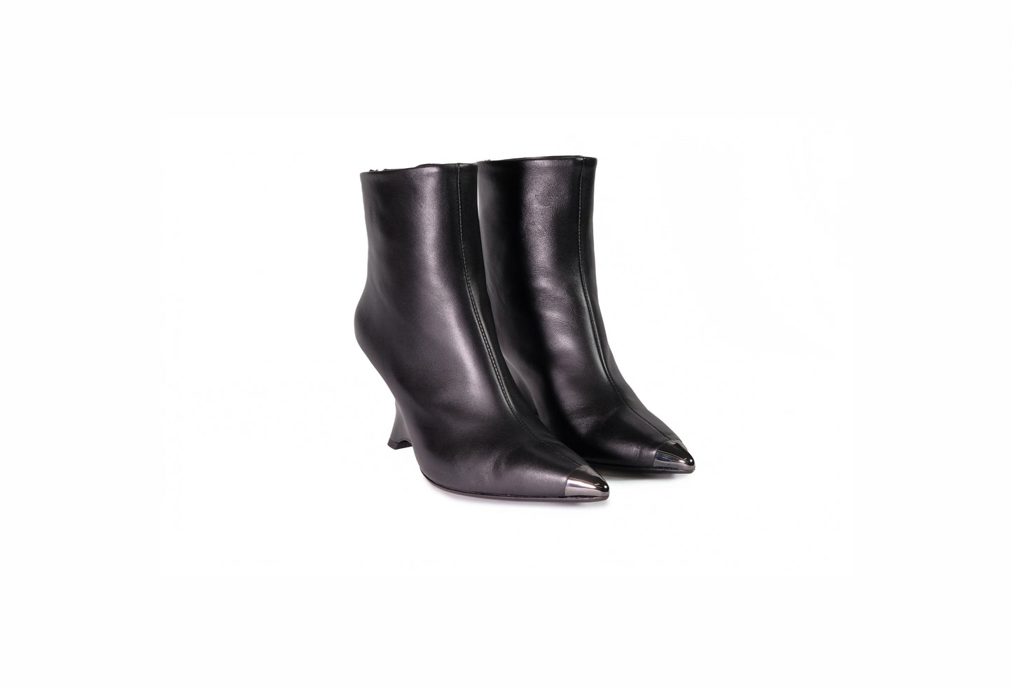 Stiletto in pelle nera con punta acciaio “Chantal”